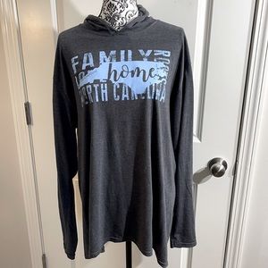 North Carolina 2XL Long Sleeve t-shirt Hoodie